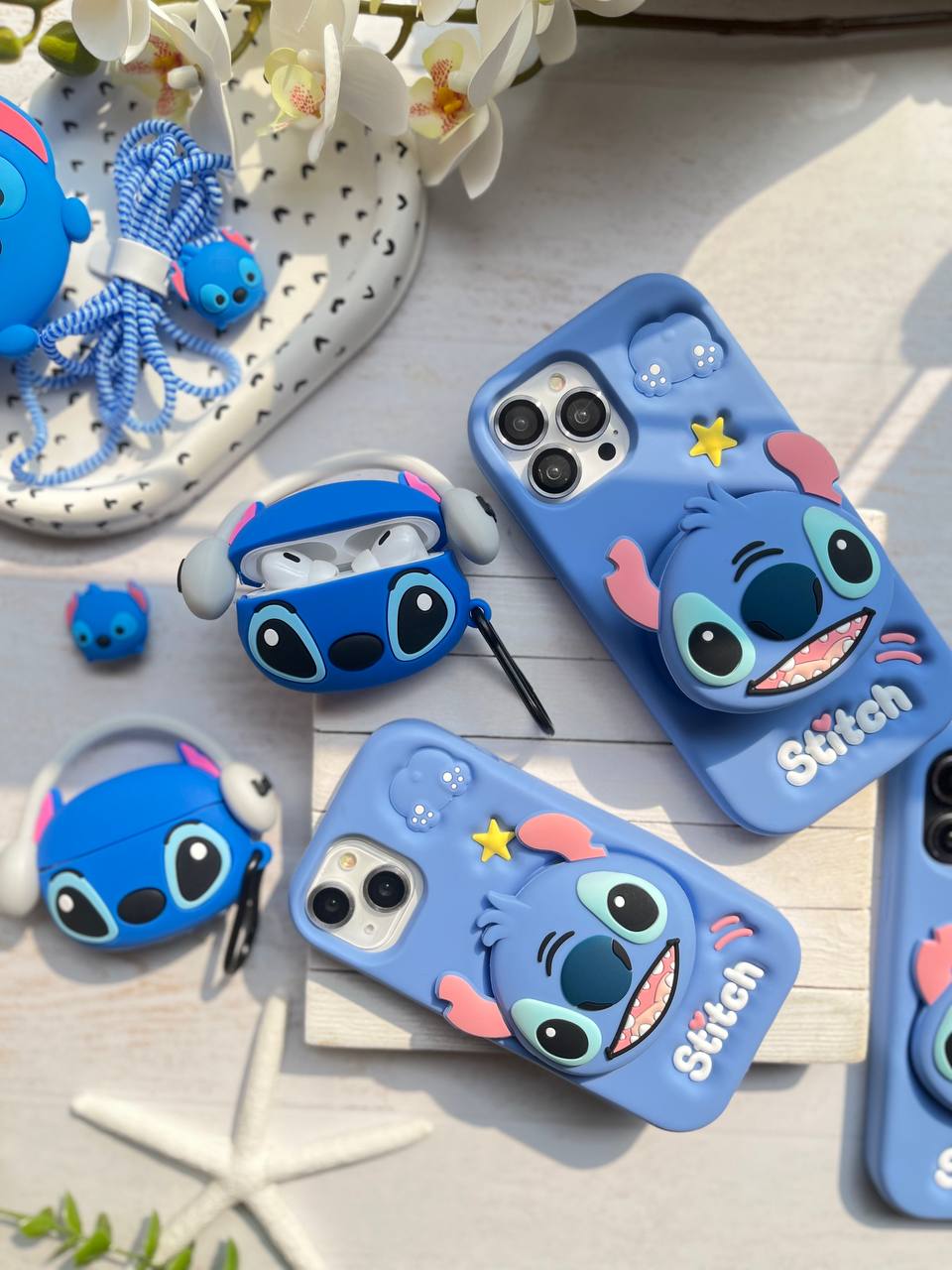 قاب عروسکی و فانتزی آیفون استند شو