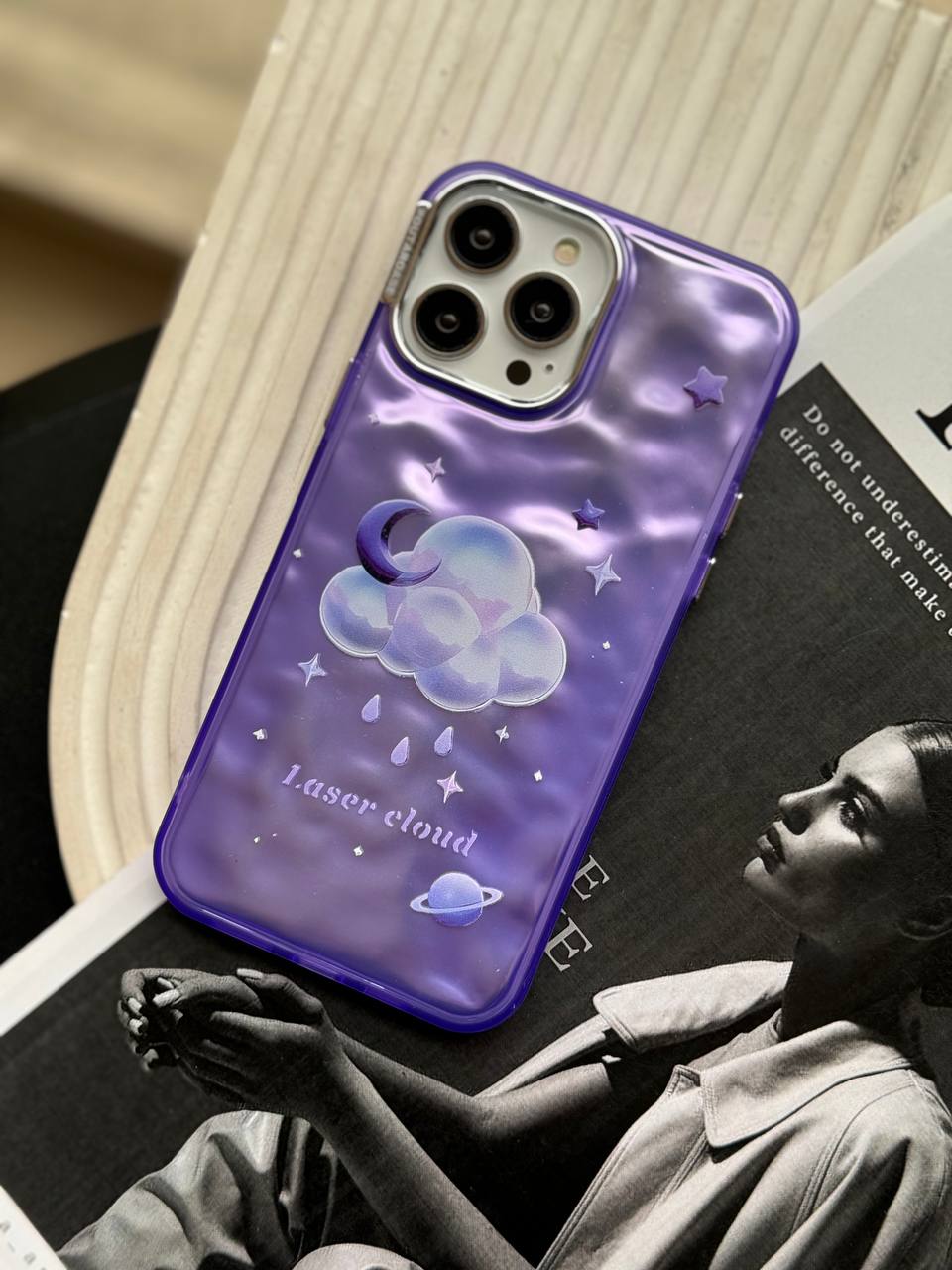 قاب ژورنالی آیفون