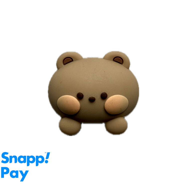 نمای نزدیک قاب آیفون عروسکی cute bear سیلیکون پاک کنی