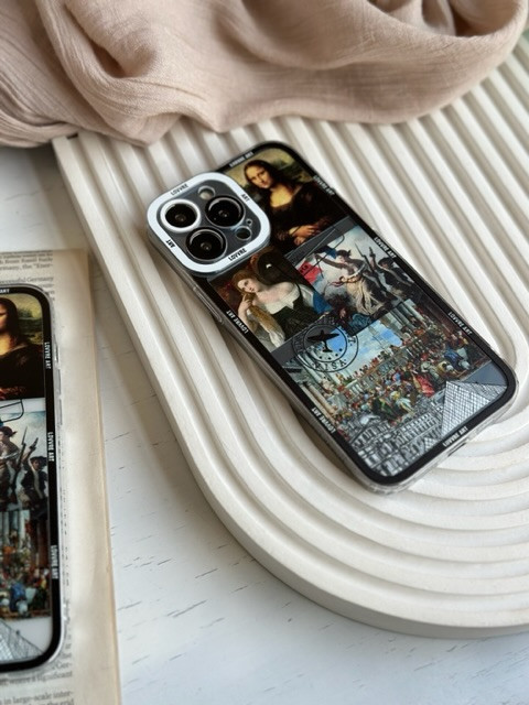 طراحی خاص و متفاوت قاب گوشی برای علاقهمندان به نقاشی و هنر موزه لوور