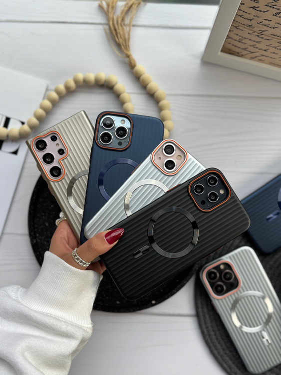 قاب آیفون مگسیف دار Orange Line کرکره ای رنگ مشکی